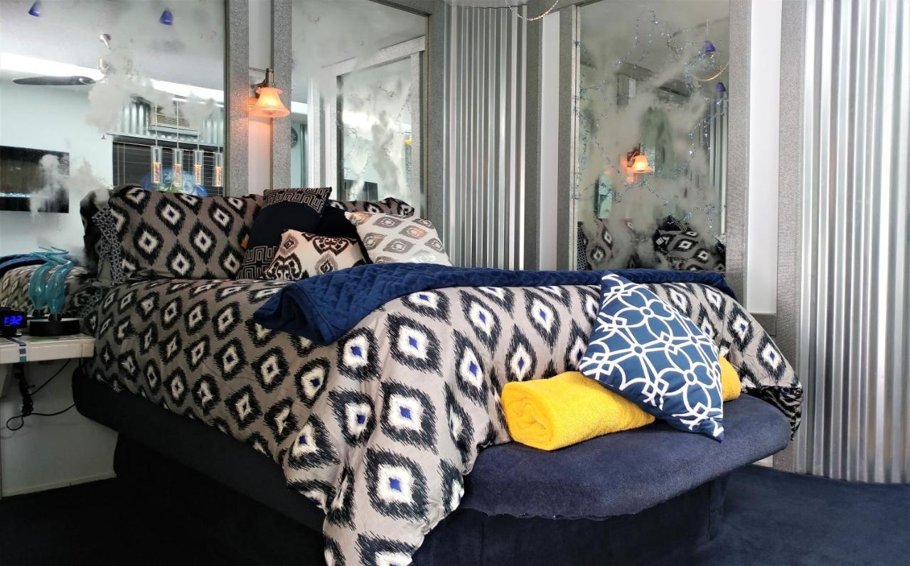 جوليان Wikiup Hummingbird Hotel المظهر الخارجي الصورة